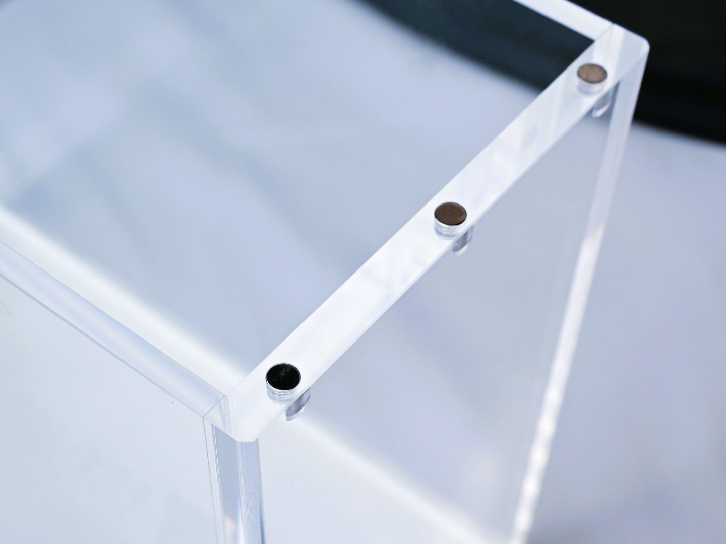 Ukázka neodymových magnetů N52